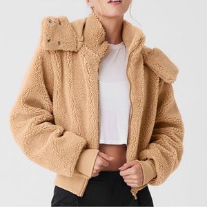 ALO yoga Foxy Sherpa Jacket